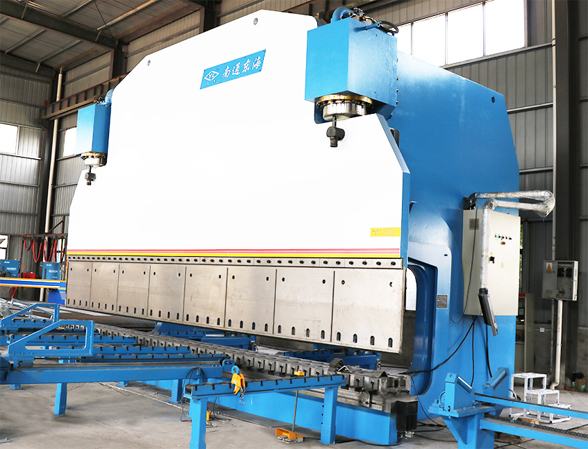 WE67K-1200T8000 CNC Press Brake